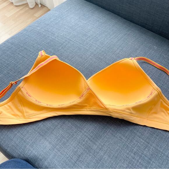 Kindly Crossover Wire Free Bra Women's size L Orange - Picture 5 of 7